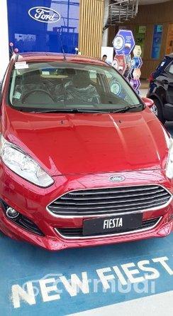 2015 Ford Fiesta ecoboost sporty