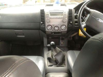Ford Ranger D-Cab XLT TDCI M/T 4x4 2011