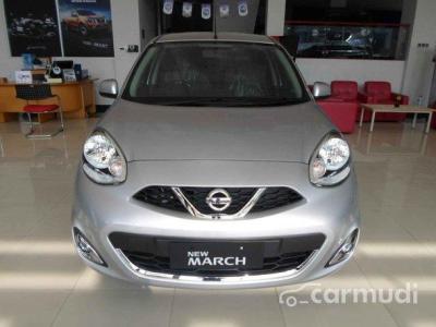 Nissan March 1.5 2015