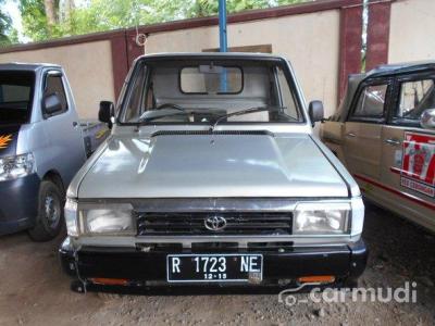 Toyota Kijang Pick Up Grand 1993
