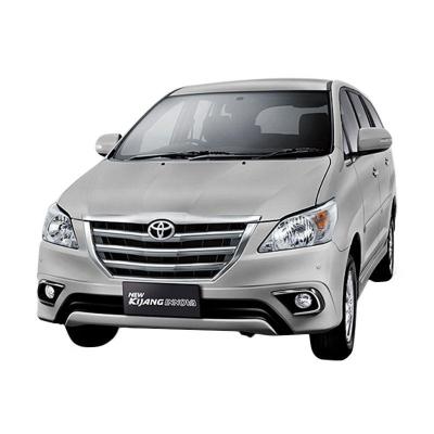 Toyota New Kijang Innova 2.0 V M/T Silver Metallic Mobil [Diesel]