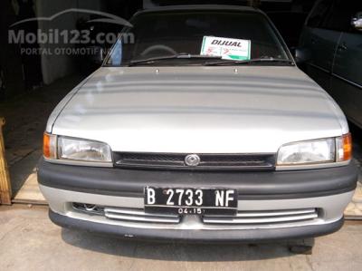 1993 - Mazda 323