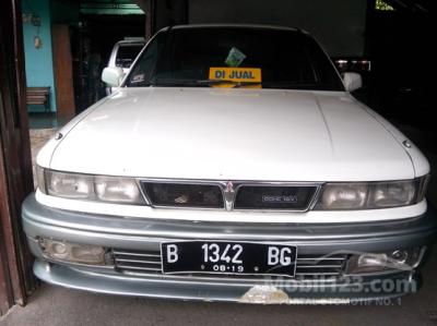 1993 Mitsubishi Eterna 1,6 Sedan