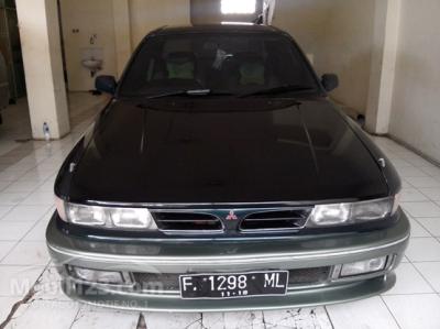 1993 - Mitsubishi Eterna Sedan