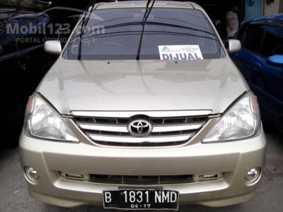 2004 - Toyota Avanza G