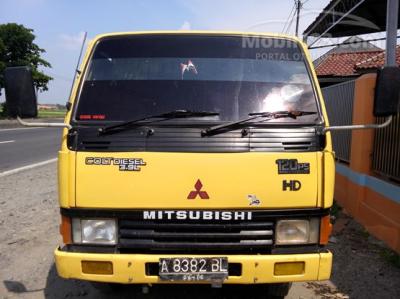 2005 - Mitsubishi Colt Trucks
