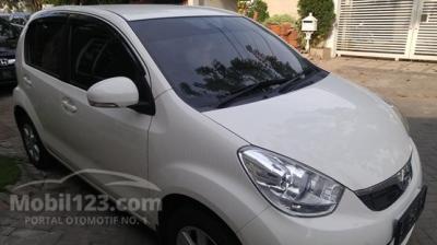 2013 Daihatsu Sirion 1.3 D FMC Hatchback Matic