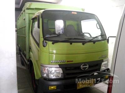 2013 - Hino Dutro Truck