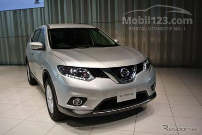 All New Nissan X-TRAIL 2.0 CVT SILVER STOK 2014 PROMO CUCI GUDANG BANYAK BONUSNYA