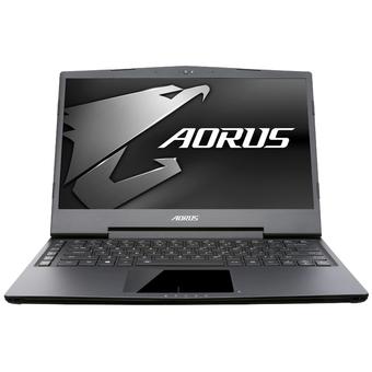 Aorus X3 plus V3 - 16GB RAM - Intel Core i7-4720HQ - 13.9" IPS QHD+ - Hitam  