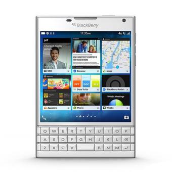 Blackberry Passport - 32GB - Putih  