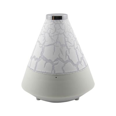 Generic Speaker Bluetooth Colorful LED Light T12 - Putih