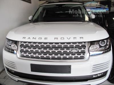 Land Rover Range Rover voque 3.0 2014 putih