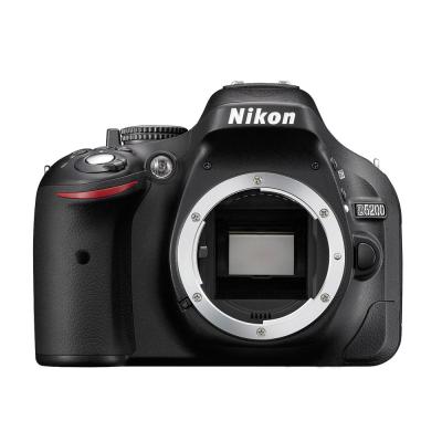 NIkon D5200 Hitam Kamera DSLR [Body Only/24.1 MP]