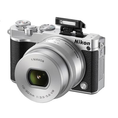 Nikon 1 J5 Kit 10-30mm Kamera Mirrorless - Silver [23 MP]