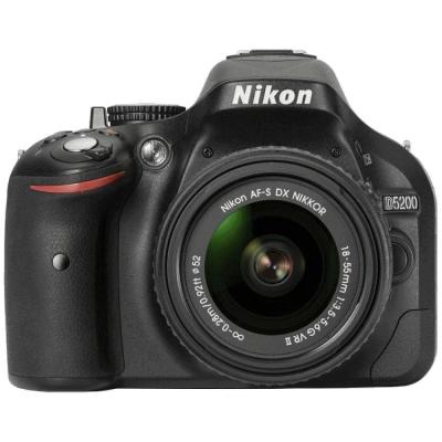 Nikon D-SLR D5200 - 24.1 MP - 3x Optical Zoom - Hitam