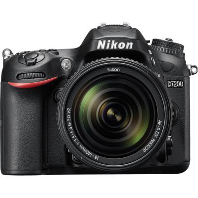 Nikon D7200 Kit 18-140mm VR Lens - 24.2 MP - 5.8x Optical Zoom - Hitam