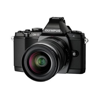 Olympus OM-D E-M5 + 40-150mm lens black  