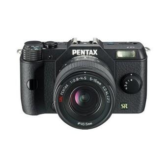 Pentax Q7 02 Standart Lenskit Zoom - 12 MP - Hitam  