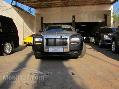 Rolls-Royce Ghost 6.6 Grey 2011