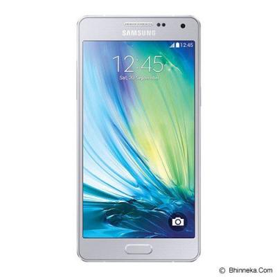 SAMSUNG Galaxy A5 [SM-A500F] - Silver