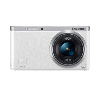 Samsung NXF1 Mini Kamera Mirrorless + 9-27mm Putih Zoom Lens