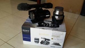 Sony VG 20 kit lensa 18-200mm