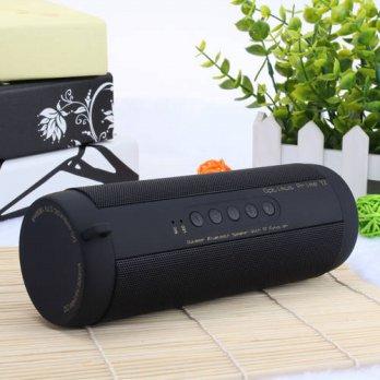 [globalbuy] 2016 New Portable Bluetooth Indoor/Outdoor Hi-Fi Loud Speaker with LED Light S/2962813
