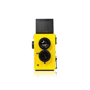 [macyskorea] Superheadz Blackbird Fly 35mm TLR Twin Lens Reflex Camera - Black with Yellow/3820548