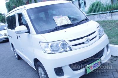 2013 Daihatsu Luxio 1.5 M ( Free Biaya Balik Nama , harga termurah proses kredit mudah dan cepat )