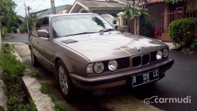 1989 BMW 520i