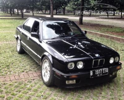 1990 BMW 318i E30