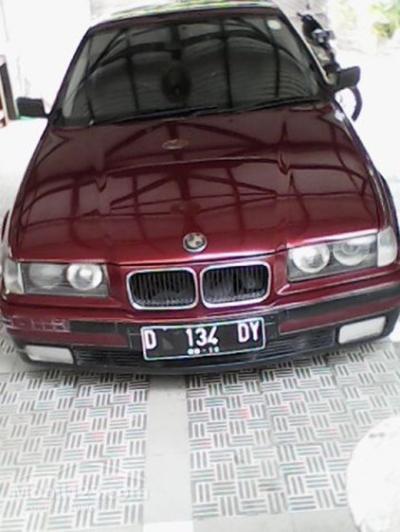 1994 BMW 320i 2,0