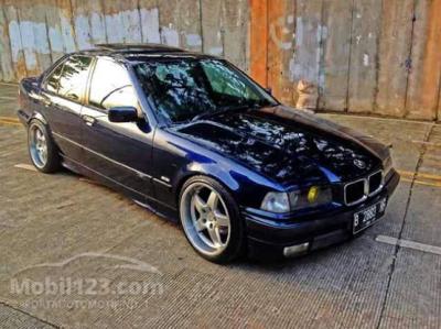 1997 BMW 318i 1.8 E36 1.8 Sedan