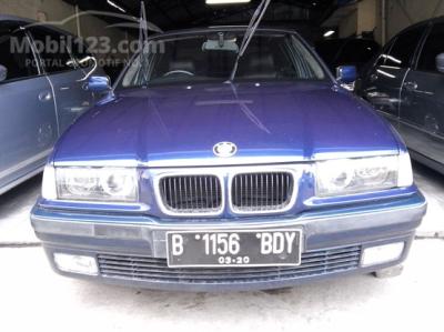 1998 - BMW 318i E36