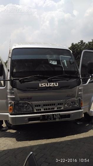 [BidWin] 2012 Isuzu Elf 2.8 Minibus (16 seats)