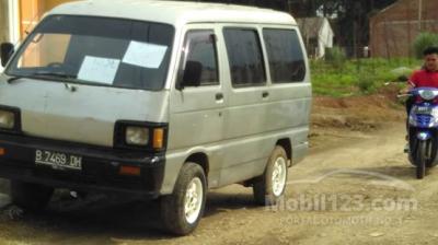 1989 Daihatsu Zebra 1.0 MPV Minivans