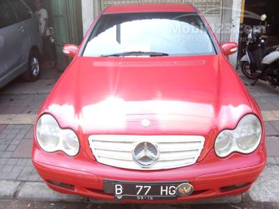 2003 - Mercedes-Benz C200 W203 2.0 Sedan
