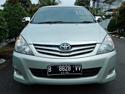2009 Toyota Kijang Innova 2.0 G Silver AT Siap Pakai