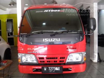 2013 - Isuzu Elf 2.8 Minibus