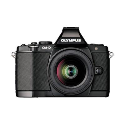 Olympus OM-D E-M5 kit M.Zuiko Digital 12-50mm EZ f / 3.5-6.3 Hitam Kamera Mirrorless