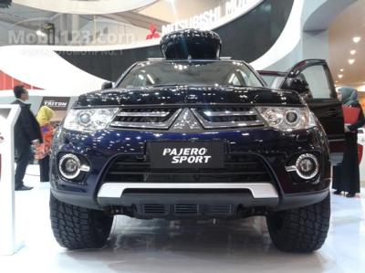 PAJERO SPORT V6 BENSIN 3.000 CC 220 PS MAXIMAL DISCOUNT 2015