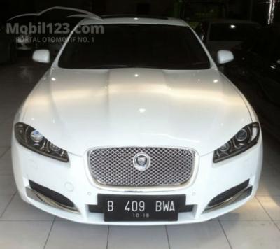 [Terjual] Jaguar XF 3.0 2012