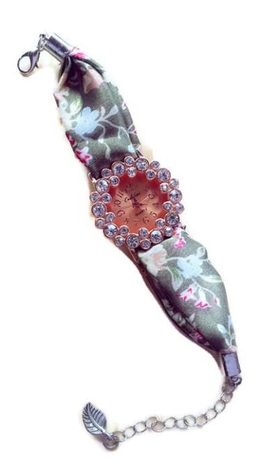 Scarf Diamond Watch Sakura Green - Jam Tangan Wanita